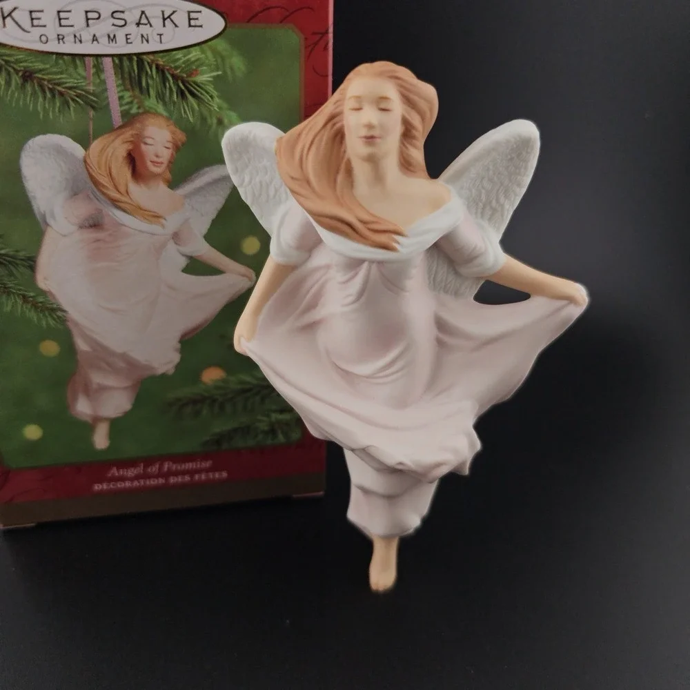 Hallmark Keepsake Angel of Promise Angel Christmas Ornament 2000 Porcelain w/Box